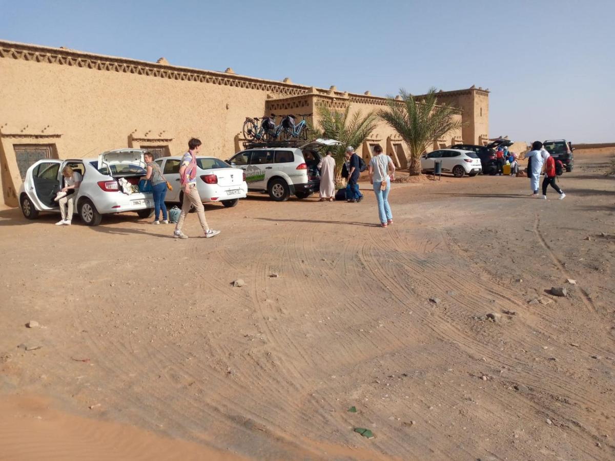 מרזאוגה Akabar Luxury Desert Camp מראה חיצוני תמונה